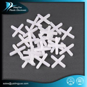 Distanziale piastrella lungo 5mm