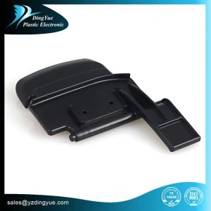 Ricambi auto in plastica di alta precisione